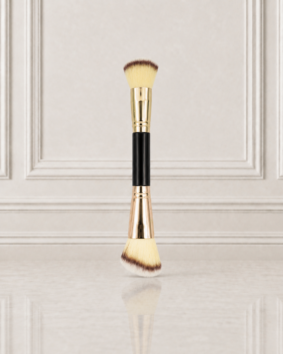 BROCHA KABUKI DOBLE PREMIUM CORRECTOR Y RUBOR