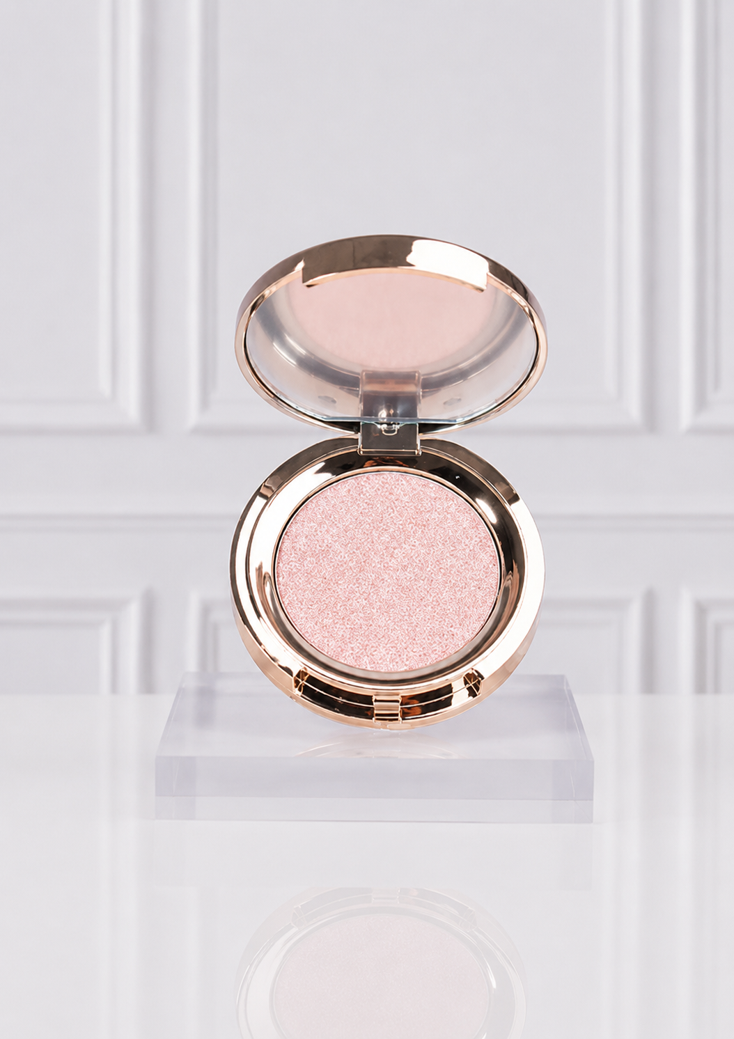 ILUMINADOR- MYSTIC GLOW ENCHANTE DREAM TONO 04 EC008