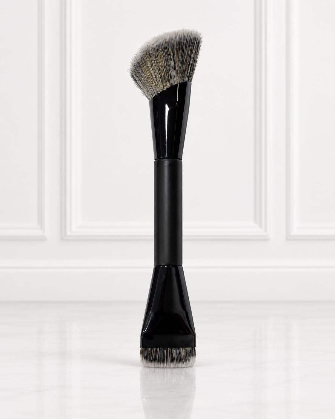 BROCHA DOBLE PARA BASE Y CONTORNO NEGRA ANNINA BEAUTY BRUSH