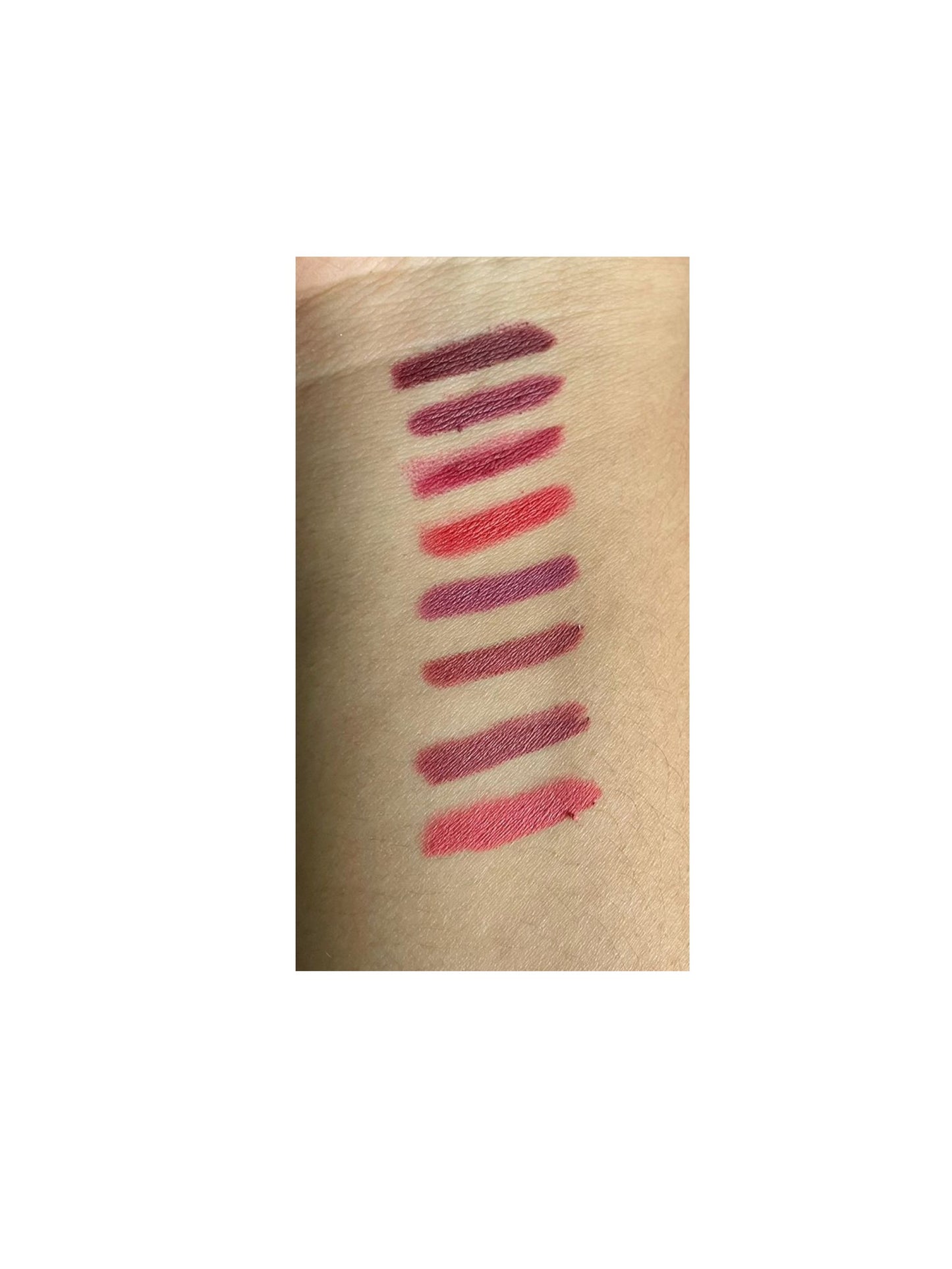 LAPIZ DE LABIOS SHAPING LIP USHAS UP010-A