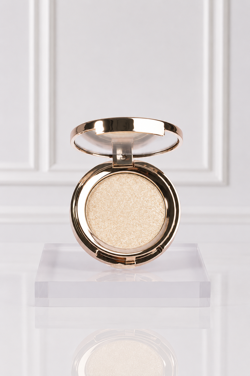 ILUMINADOR- MYSTIC GLOW ENCHANTE SPARKLE TONO 03 EC008