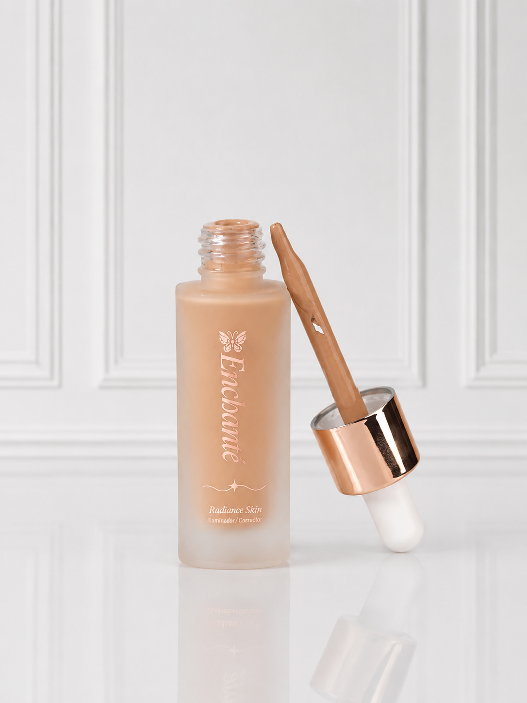 BASE LIQUIDA-RADIANCE SKIN TONO 05 ENCHANTE EC004