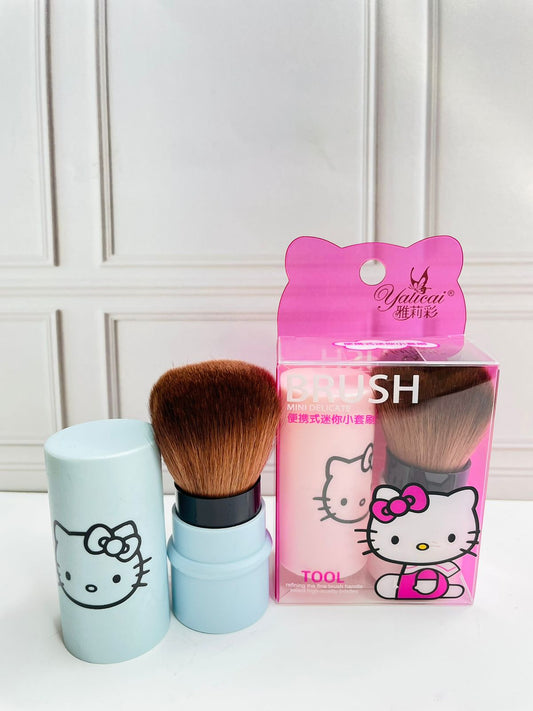 BROCHA DE RUBOR HELLO KITTY 150