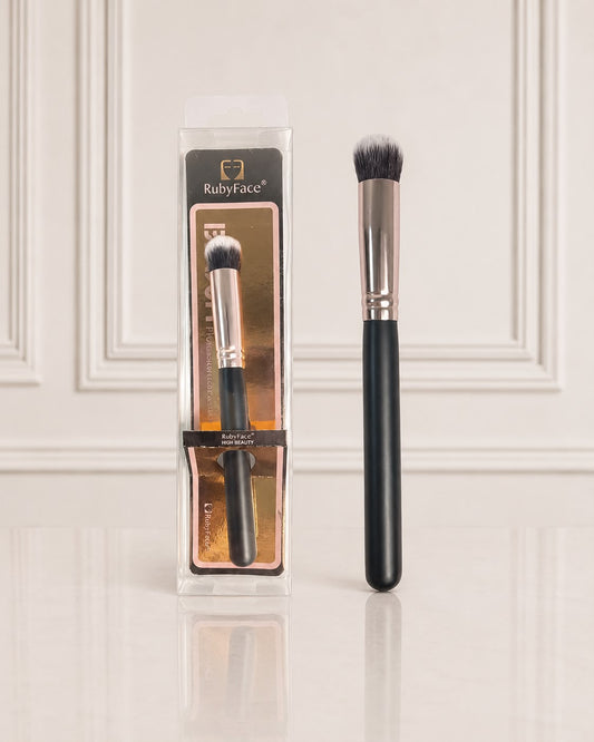 BROCHA PARA CORRECTOR RUBYFACE RU242