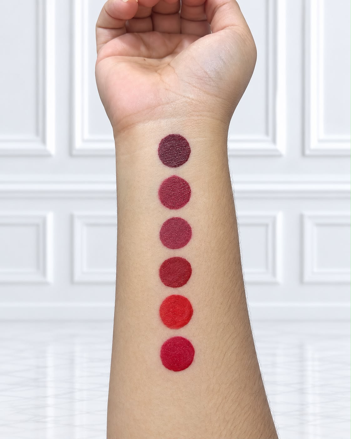 LABIAL LIQUIDO FLOR+ LLAVERO QOIDEN ROSE 5179A