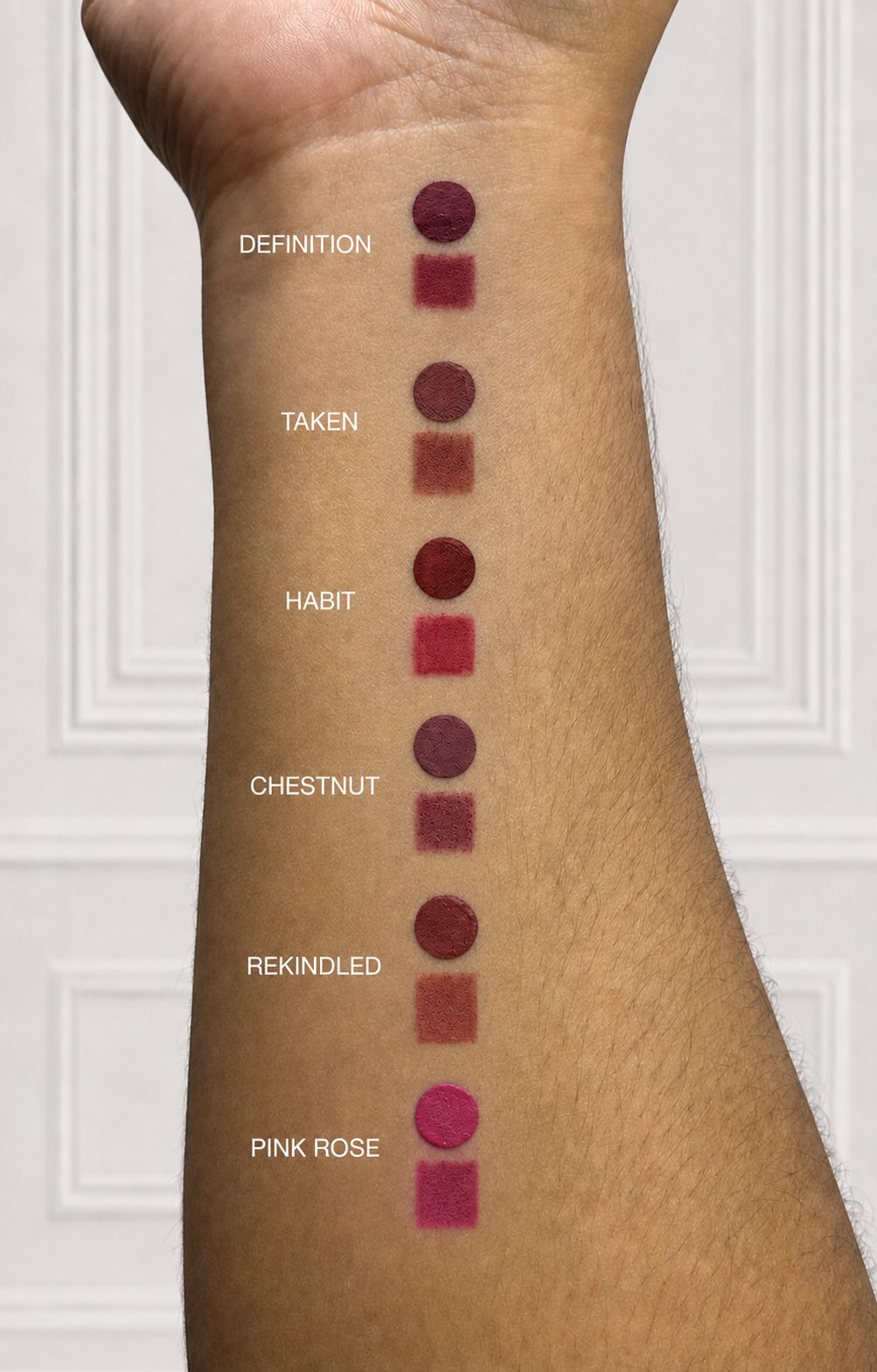 BRILLO Y DELINEADOR DE LABIOS HUDAMOJI SS-052